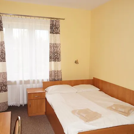 Hotel-Restauracja-Bar Rudka Островець-Свентокшиський Екстер'єр фото