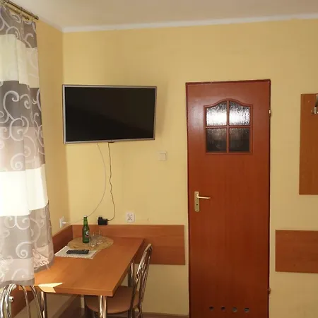 Hotel-Restauracja-Bar Rudka Островець-Свентокшиський Екстер'єр фото