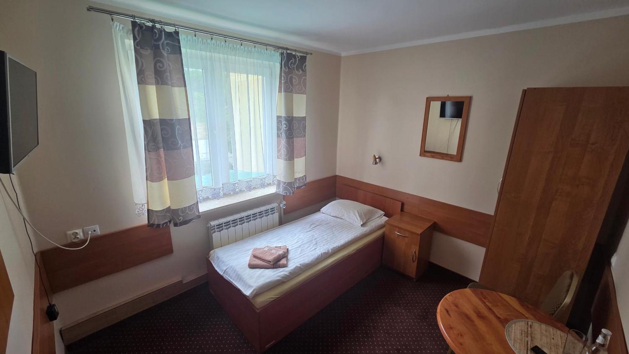 Hotel-restauracja-bar Rudka Ostrowiec Świętokrzyski